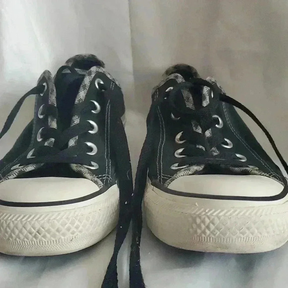 All star converse sneakers - Picture 4 of 11